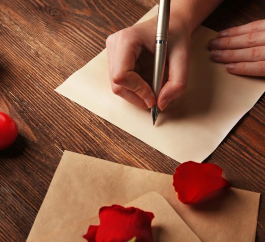 Scrisoare de dragoste: cum să îți exprimi sentimentele profund